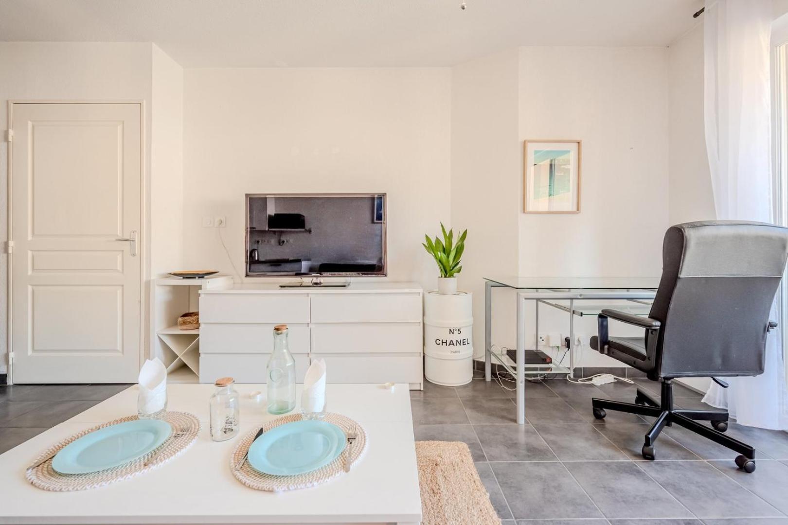 Le Neroli T2 Dernier Etage Avec Terrasse Et Garage Leilighet Toulon Eksteriør bilde