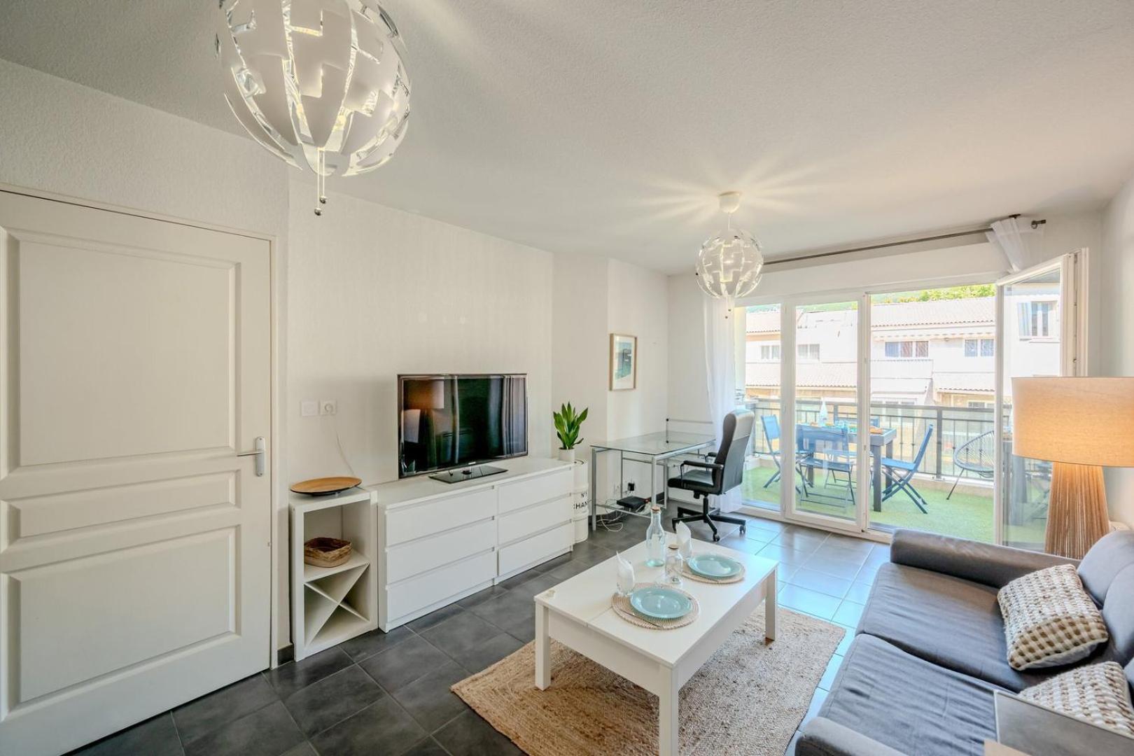 Le Neroli T2 Dernier Etage Avec Terrasse Et Garage Leilighet Toulon Eksteriør bilde