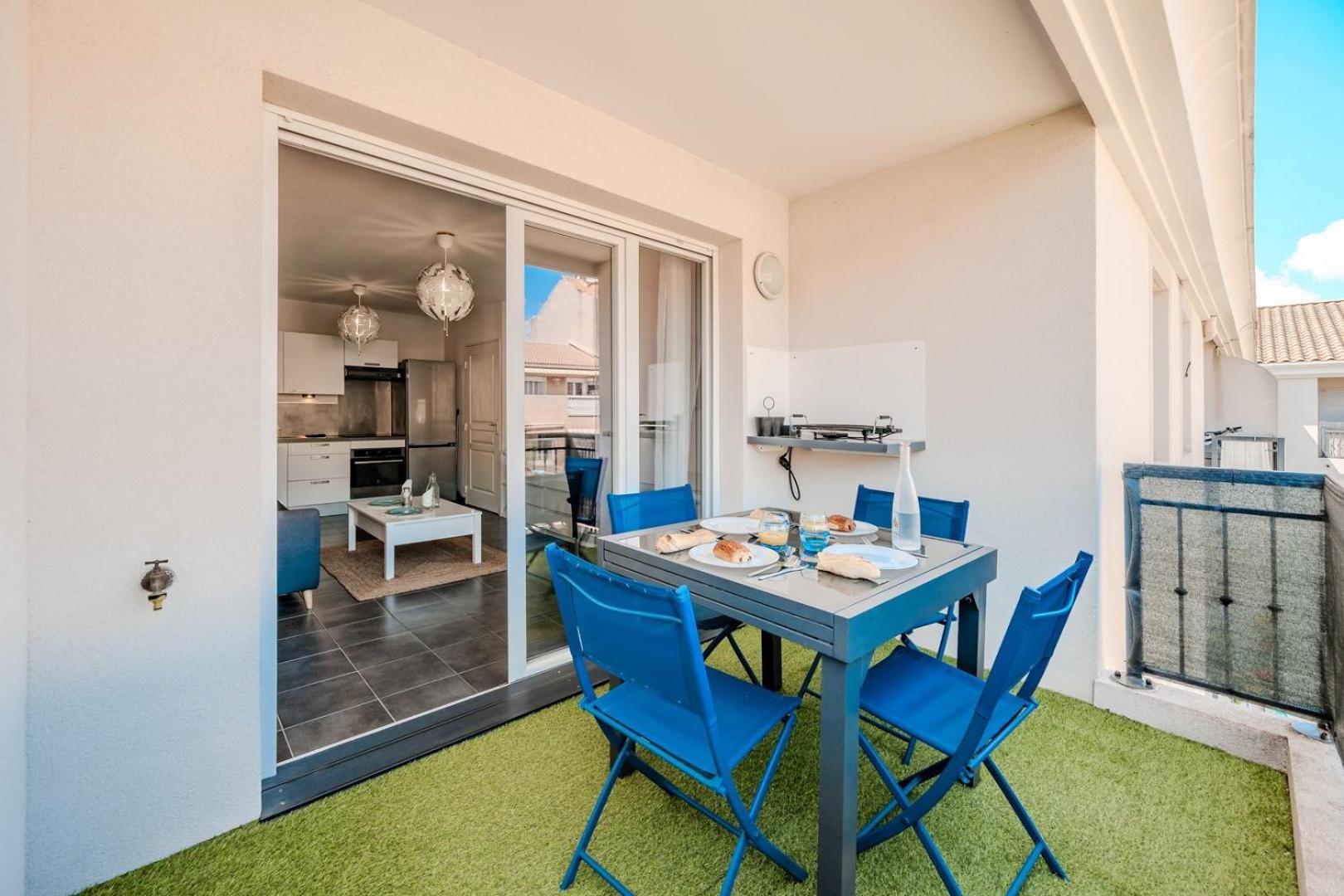 Le Neroli T2 Dernier Etage Avec Terrasse Et Garage Leilighet Toulon Eksteriør bilde